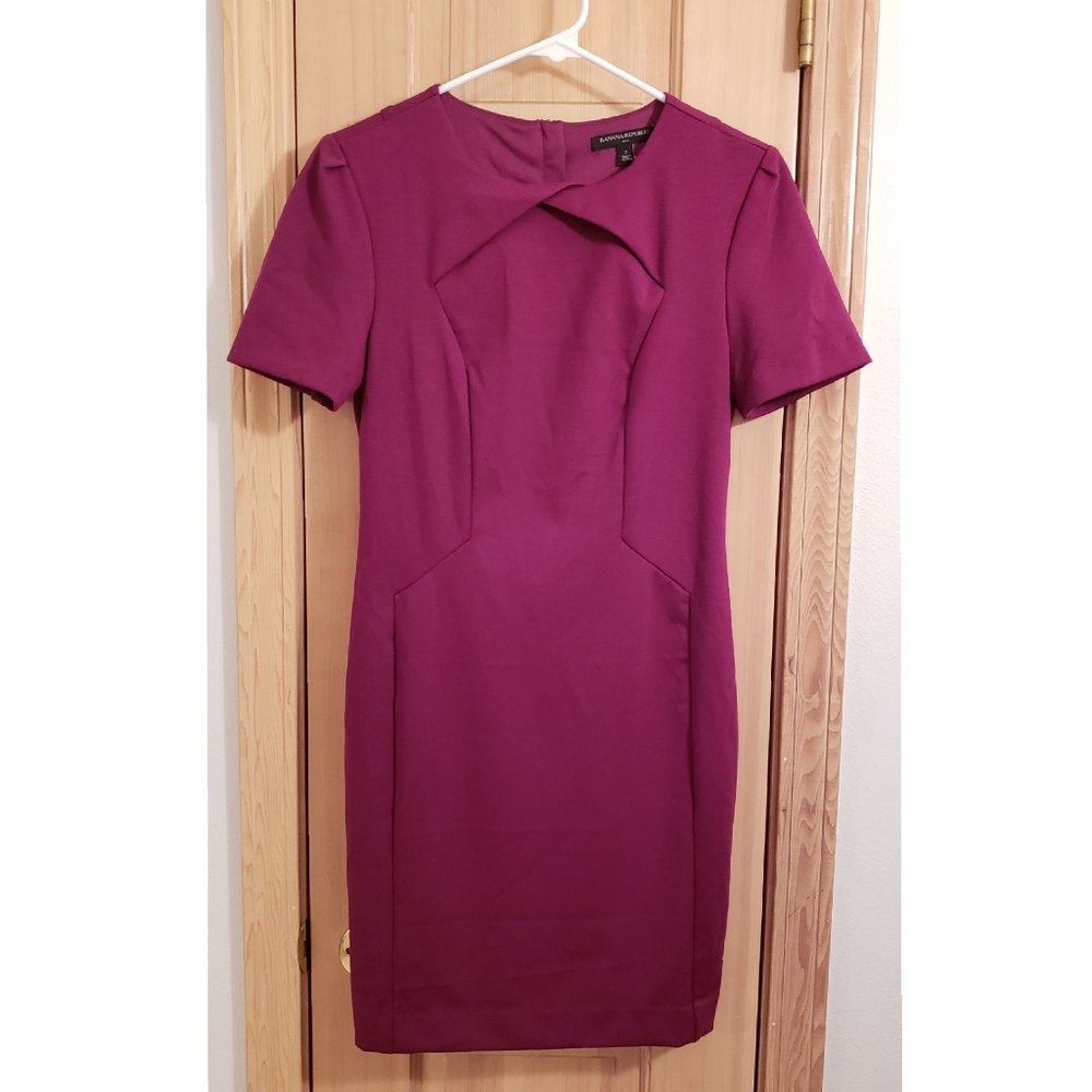 BANANA REPUBLIC FACTORY Women's Size 2 Wine Short Sleeve Dress